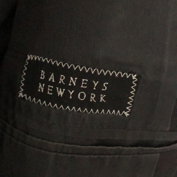 Armani suit jacket - Picture 5 of 10